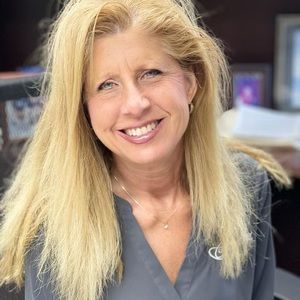 Meet your Posher, Paula